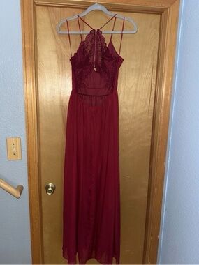 Windsor Lace Bodice Maxi Dress in Burgundy